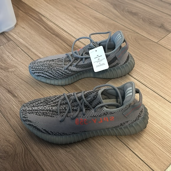 Yeezy Boost 350 V2 Beluga Men’s 11.5 US Never Worn - Picture 3 of 4